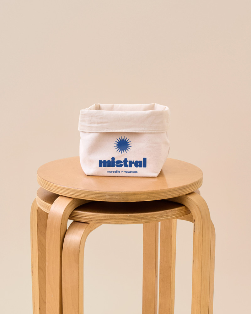 VIDE POCHE MISTRAL