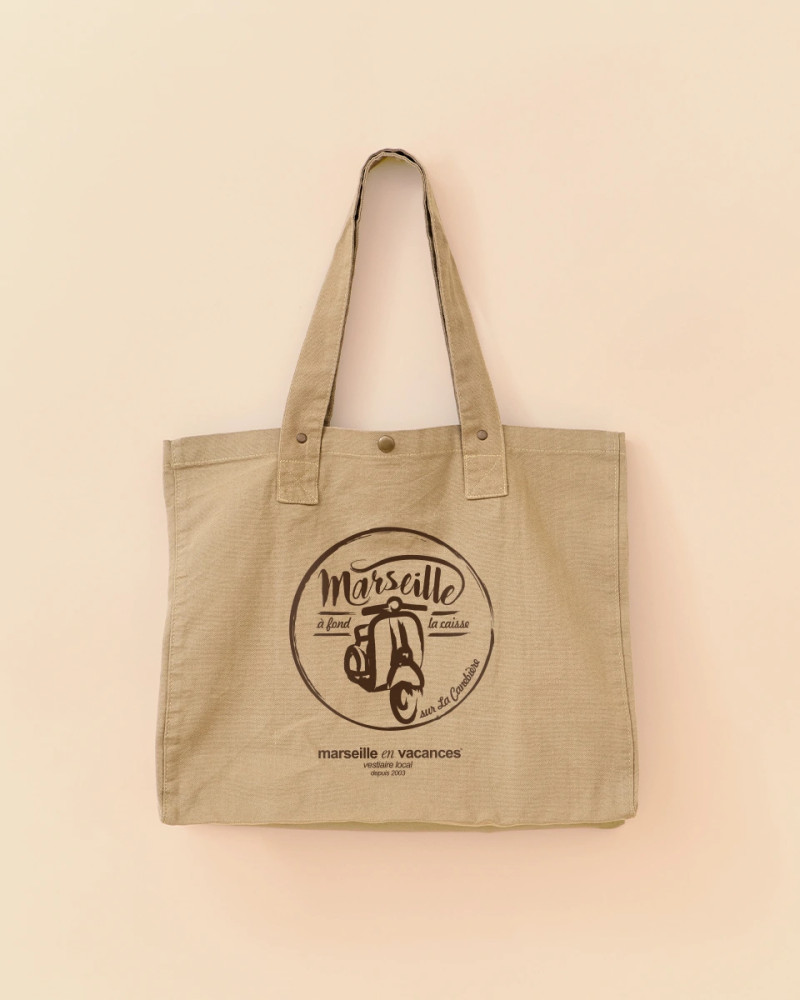 SAC CABAS À FOND LA CAISSE