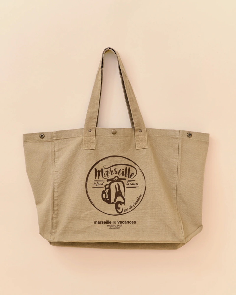 SAC CABAS À FOND LA CAISSE